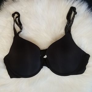 NWOT Victoria's Secret 34C bra with under wire